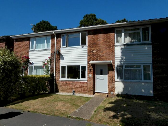 2 Bedroom Terraced House To Rent In Timberleys, Littlehampton, BN17