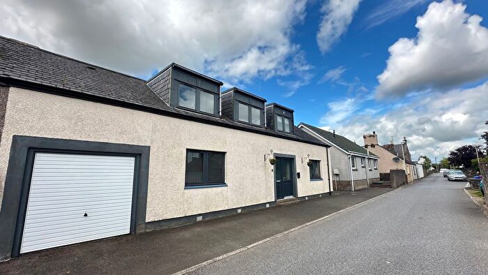 4 Bedroom Semi-Detached House For Sale In Eastgate, Friockheim, DD11