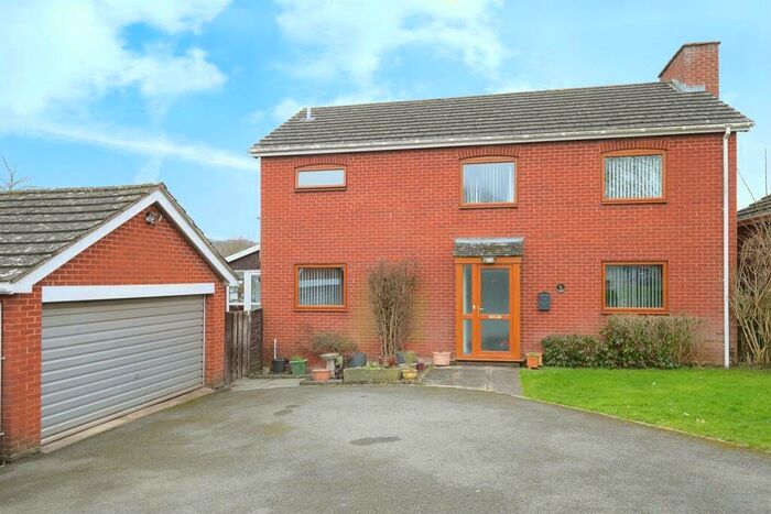 4 Bedroom Detached House For Sale In Copper Beeches Close, Much Dewchurch, Hereford, HR2