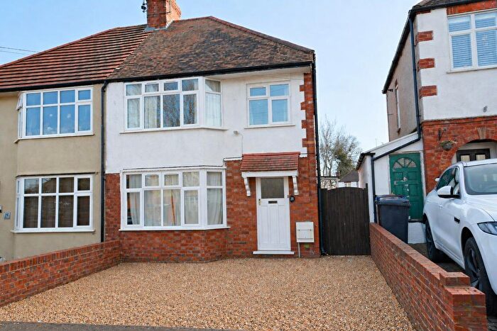 3 Bedroom Semi Detached House To Rent In Parkfield Avenue, Delapre, NN4