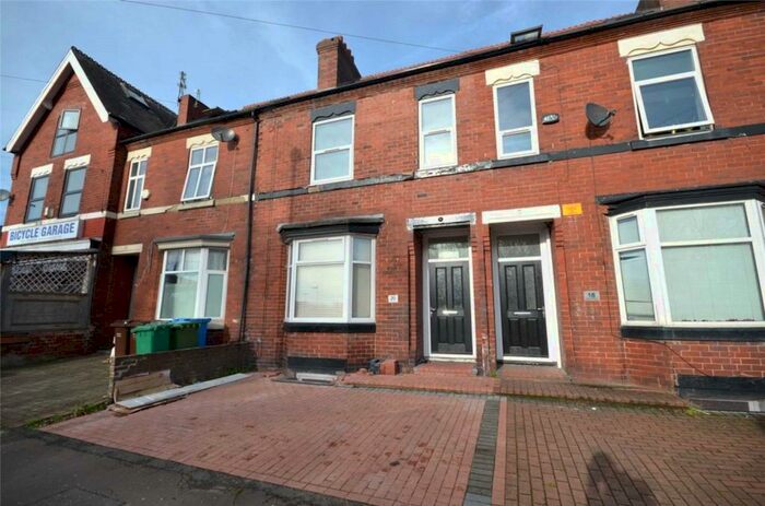 6 Bedroom Terraced House To Rent In Denmark Road, Rusholme, Manchester, M15
