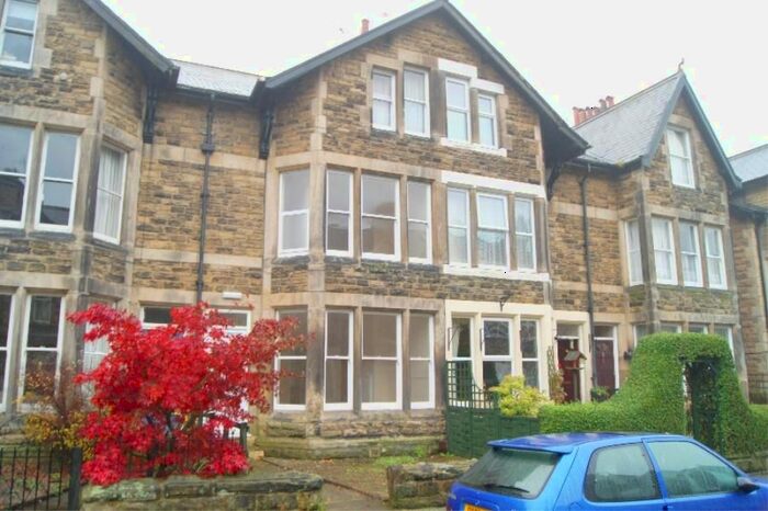 1 Bedroom Flat To Rent In Dragon Avenue, Harrogate HG1