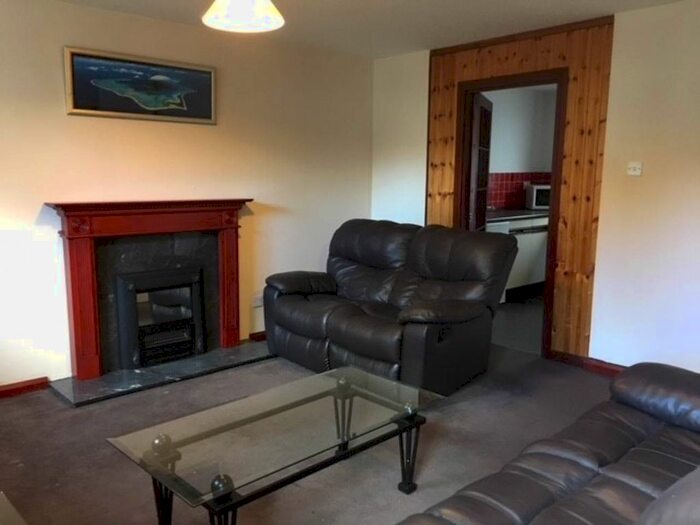 2 Bedroom Flat To Rent In Flat O, Melville Court, Rose Street, Aberdeen, AB10