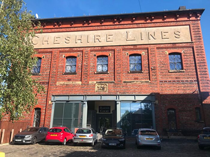 2 Bedroom Flat To Rent In Barton Court, Warrington, WA2