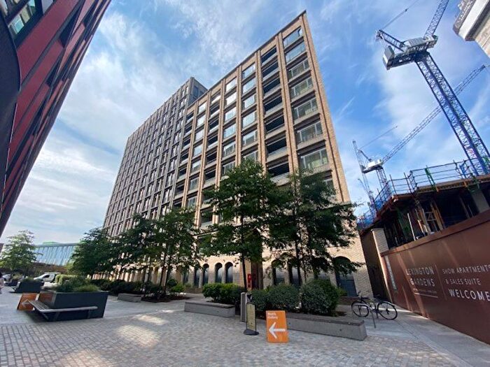 1 Bedroom Flat To Rent In Whitbread House, Charles Clowes Walk, SW11