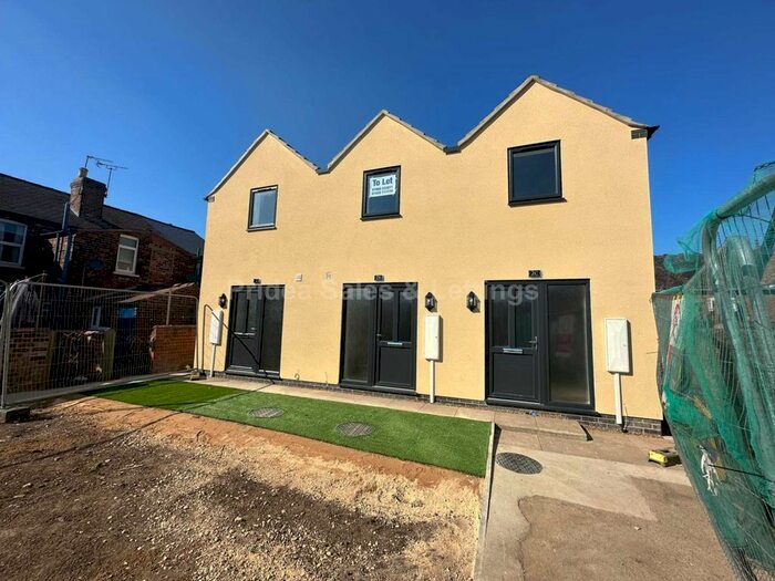 1 Bedroom Terraced House To Rent In Chelmsford Street, Lincoln, LN5