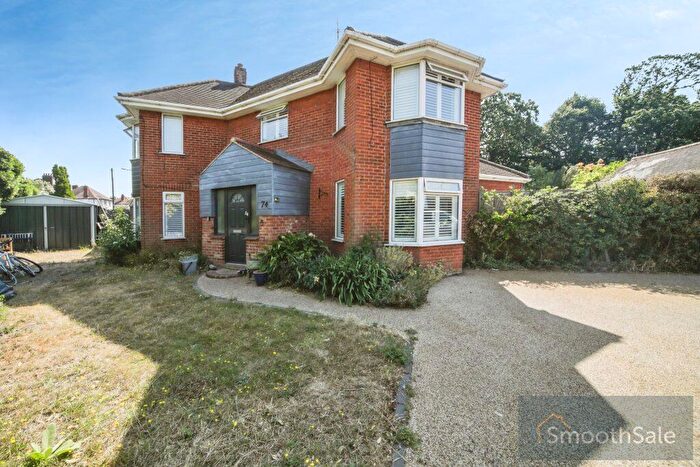 4 Bedroom Detached House For Sale In Garrison Lane, Felixstowe, IP11