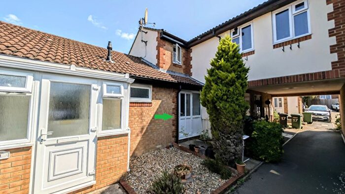 1 Bedroom Terraced House For Sale In Cypress Road, Whitehill, Hampshire, GU35