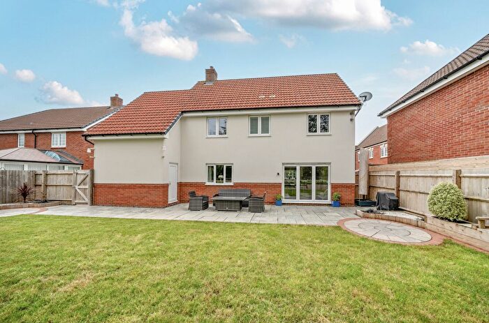 4 Bedroom Detached House For Sale In Orchard Grove, Brent Knoll, Highbridge, Somerset, TA9