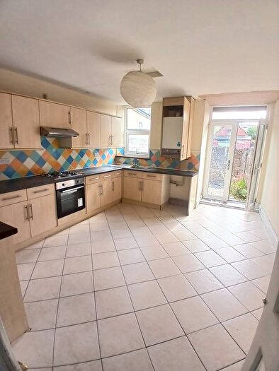 3 Bedroom End Of Terrace House To Rent In Clarence Street, Darwen, BB3
