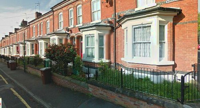 3 Bedroom Detached House To Rent In Birkland Avenue, Nottingham, NG1