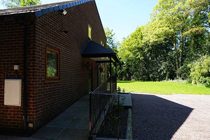 3 Bedroom Detached House To Rent In Carriage Drive, Frodsham, WA6