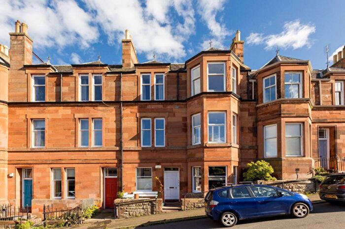 2 Bedroom Flat For Sale In / Maurice Place, Blackford, Edinburgh, EH9