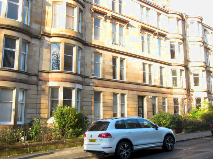 2 Bedroom Apartment To Rent In Montague Street, Glasgow, G4