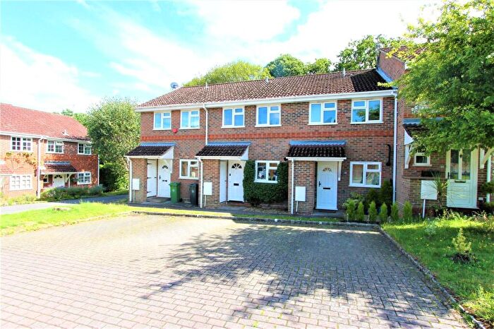 2 Bedroom Terraced House To Rent In Barnett Lane, Lightwater, Surrey, GU18