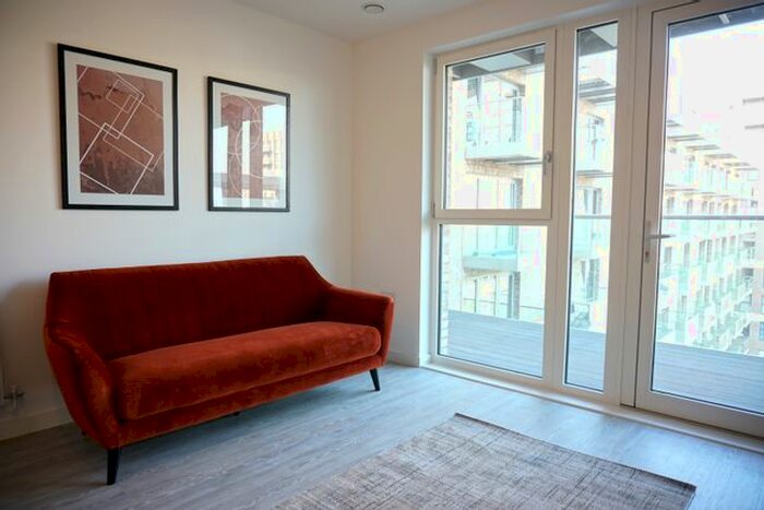 2 Bedroom Flat To Rent In Chamberlain Court, Ironworks Way, London, E13