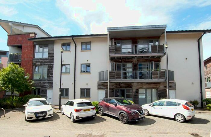 1 Bedroom Flat To Rent In The Plaza, Anvil Street, Temple Quay, Bristol, BS2