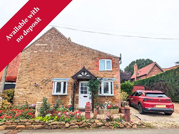 1 Bedroom Cottage To Rent In Patmans Yard Cottages, Low Road, Barrowby, NG32