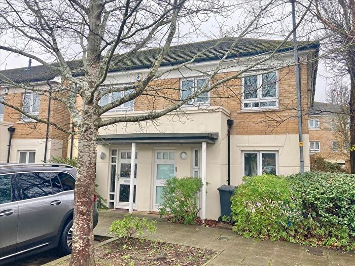 2 Bedroom Terraced House To Rent In Elvedon Road, Feltham, TW13