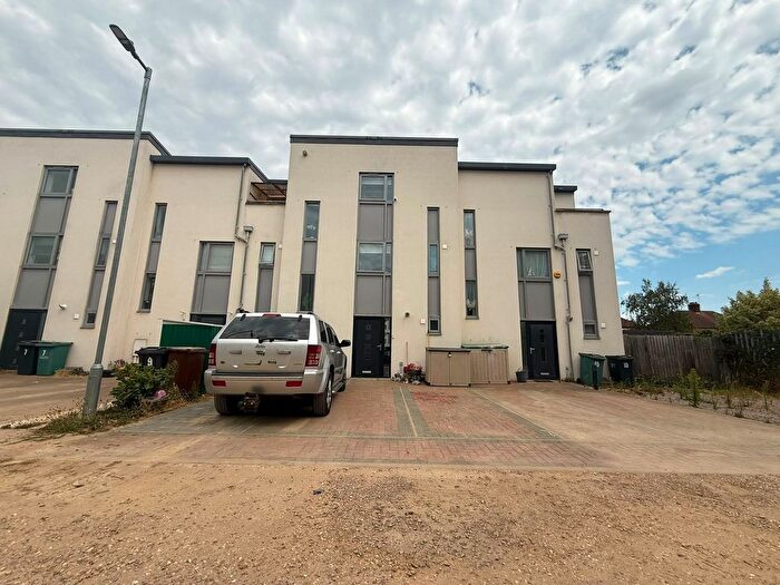 3 Bedroom Property To Rent In Rowledge Court, Peterborough, PE4