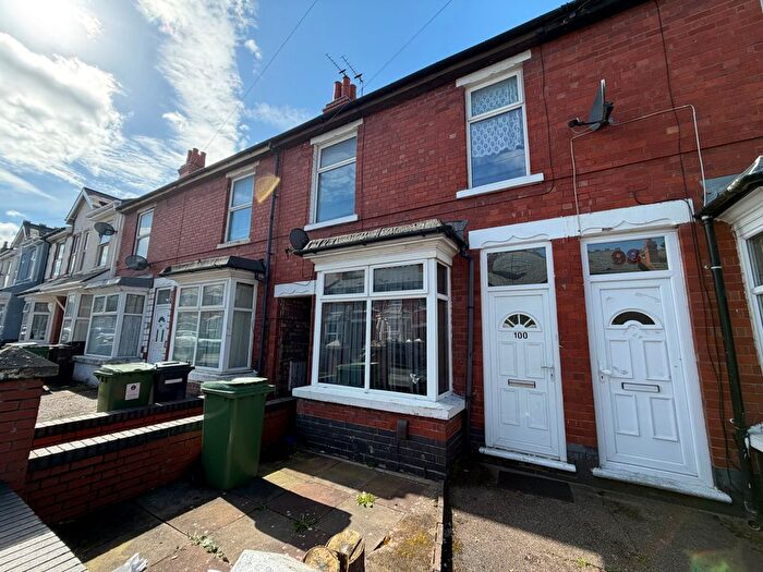 3 Bedroom Terraced House To Rent In Bruford Road, Penn Fields, Wolverhampton, WV3