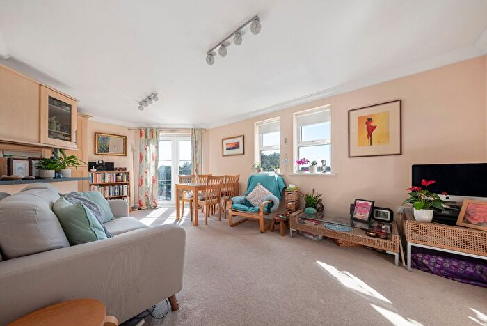 1 Bedroom Flat For Sale In Eltham High Street, London, SE9