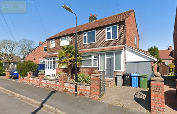 3 Bedroom Semi-Detached House For Sale In Chelsea Road, Flixton, M41