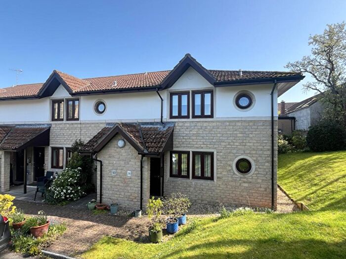 2 Bedroom Flat For Sale In Dunster Court, Woodborough Road, Winscombe, North Somerset., BS25