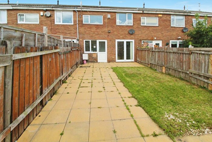 3 Bedroom Terraced House For Sale In Holystone Avenue, Blyth, NE24