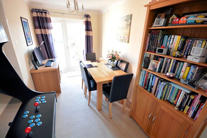 3 Bedroom Semi-Detached House For Sale In Warmwell Close, Canford Heath, Poole, Dorset, BH17
