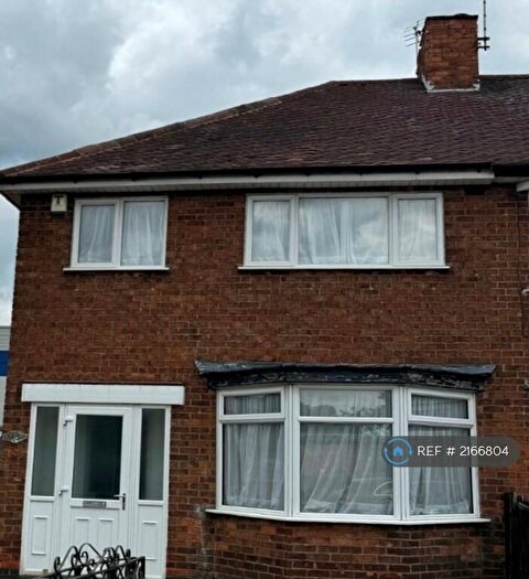 3 Bedroom Detached House To Rent In Abbey Park Road, Leicester, LE4