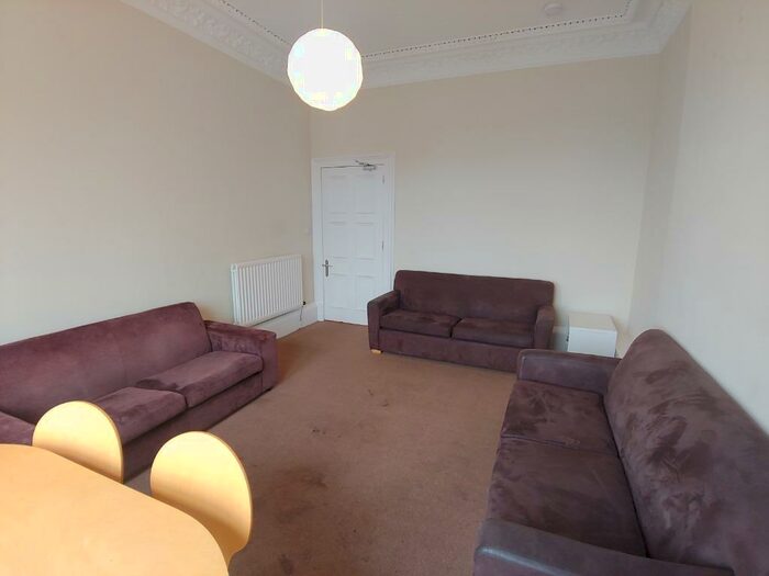 5 Bedroom Flat To Rent In East Claremont Street, New Town, Edinburgh, EH7