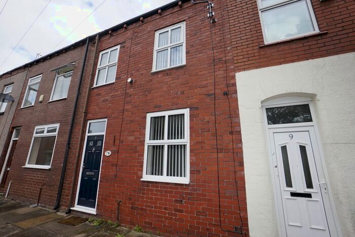 3 Bedroom Terraced House To Rent In Eaton Street, Hindley, Wigan, WN2