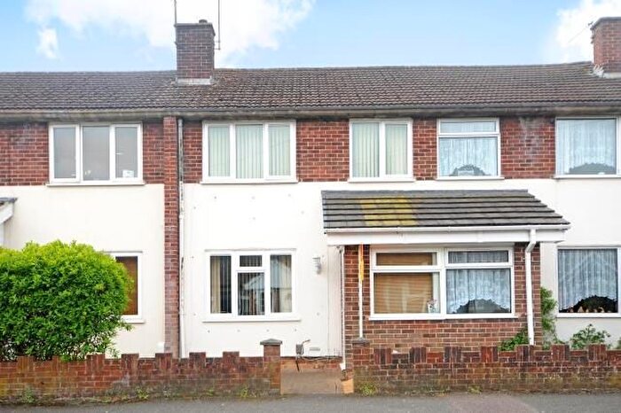 3 Bedroom Terraced House For Sale In Blake Road, Bicester, Oxfordshire, OX26
