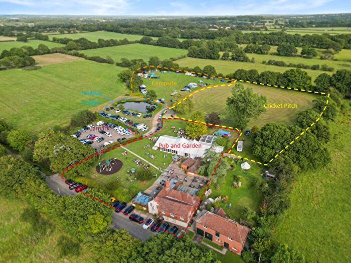 Country House For Sale In Chalvington Road, Chalvington, Hailsham, BN27