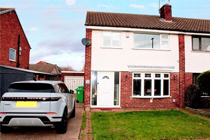 3 Bedroom Semi Detached House For Sale In The Hollows, Silverdale, Nottingham, NG11