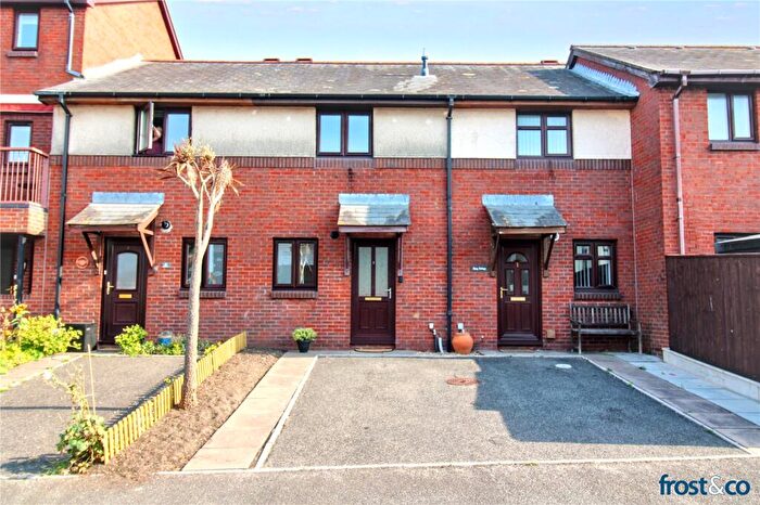 2 Bedroom Terraced House For Sale In Green Road, Poole, Dorset, BH15