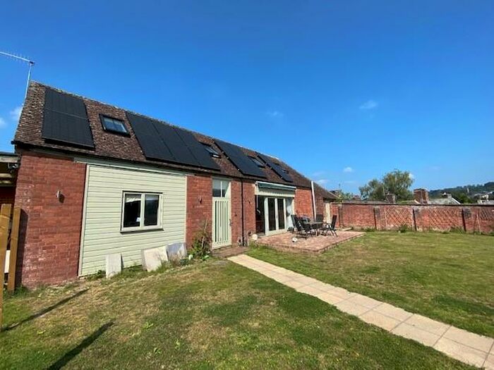 3 Bedroom Semi-Detached House To Rent In Exwick Road, Exeter, EX4