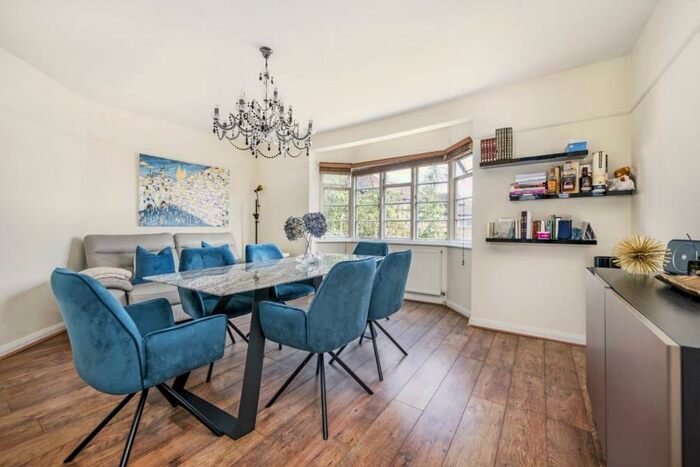 2 Bedroom Flat To Rent In Ossulton Way, East Finchley, N2