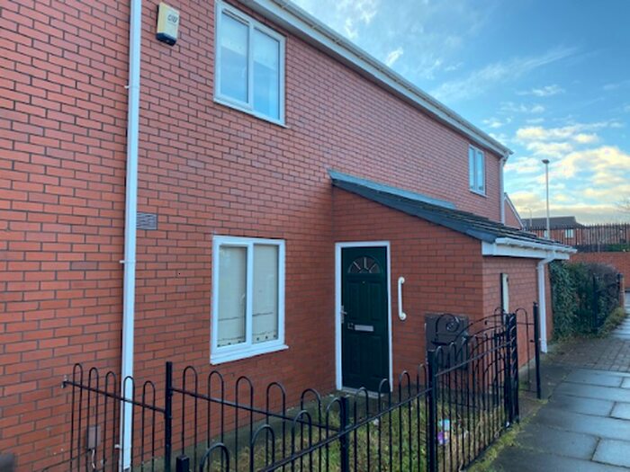 2 Bedroom Detached House To Rent In Somerset Road, Stockton-On-Tees, TS20