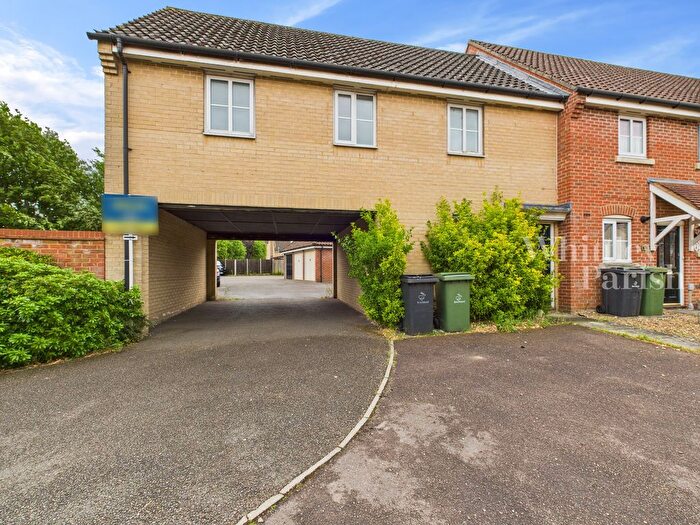 2 Bedroom Maisonette To Rent In Kishorn Way, Attleborough, NR17