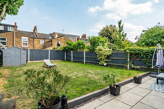 2 Bedroom House For Sale In Friary Road, Peckham, London, SE15