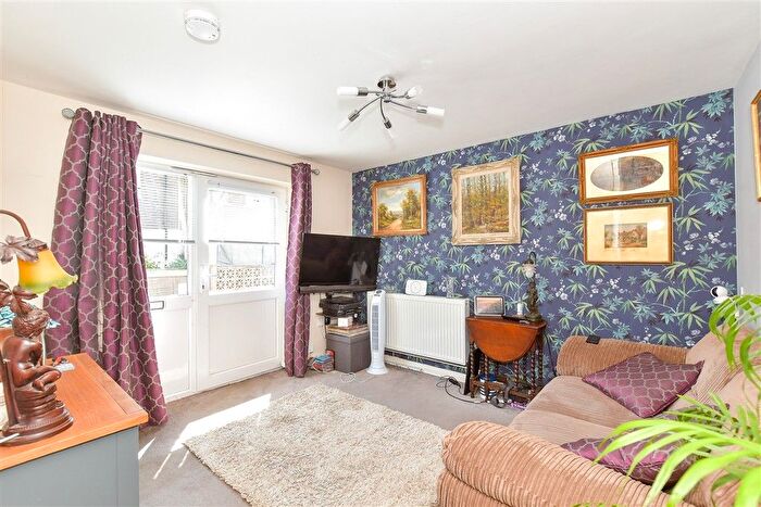 1 Bedroom Maisonette For Sale In Havelock Close, Bognor Regis, West Sussex, PO22