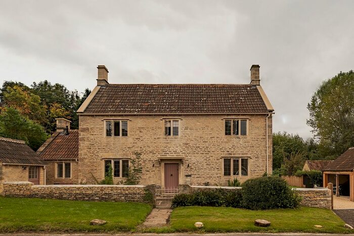 4 Bedroom Detached House For Sale In Lower Street, Dyrham, Chippenham, SN14