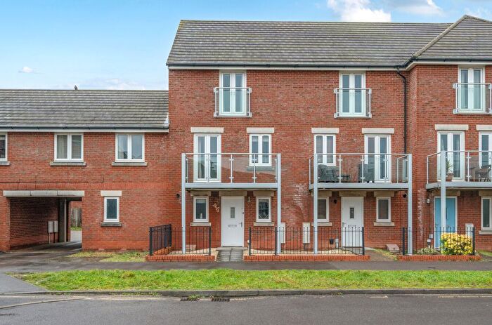 3 Bedroom End Of Terrace House For Sale In Somers Way, Eastleigh, Hampshire, SO50
