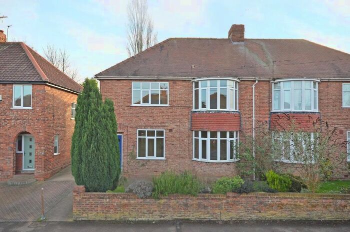 2 Bedroom Flat To Rent In Manor Drive North, Boroughbridge Road, York, YO26