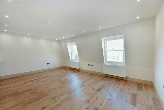 1 Bedroom Flat To Rent In Fulham Road, Fulham, SW6