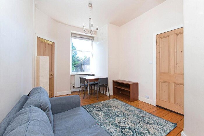 1 Bedroom Apartment To Rent In Balcarres Street, Morningside, Edinburgh, EH10
