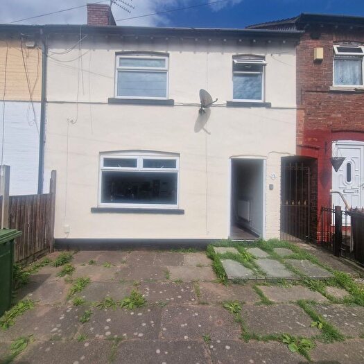 3 Bedroom Terraced House To Rent In William Morris Avenue, Bootle, L20