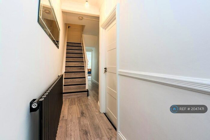 5 Bedroom End Of Terrace House To Rent In Frant Road, Thornton Heath, CR7